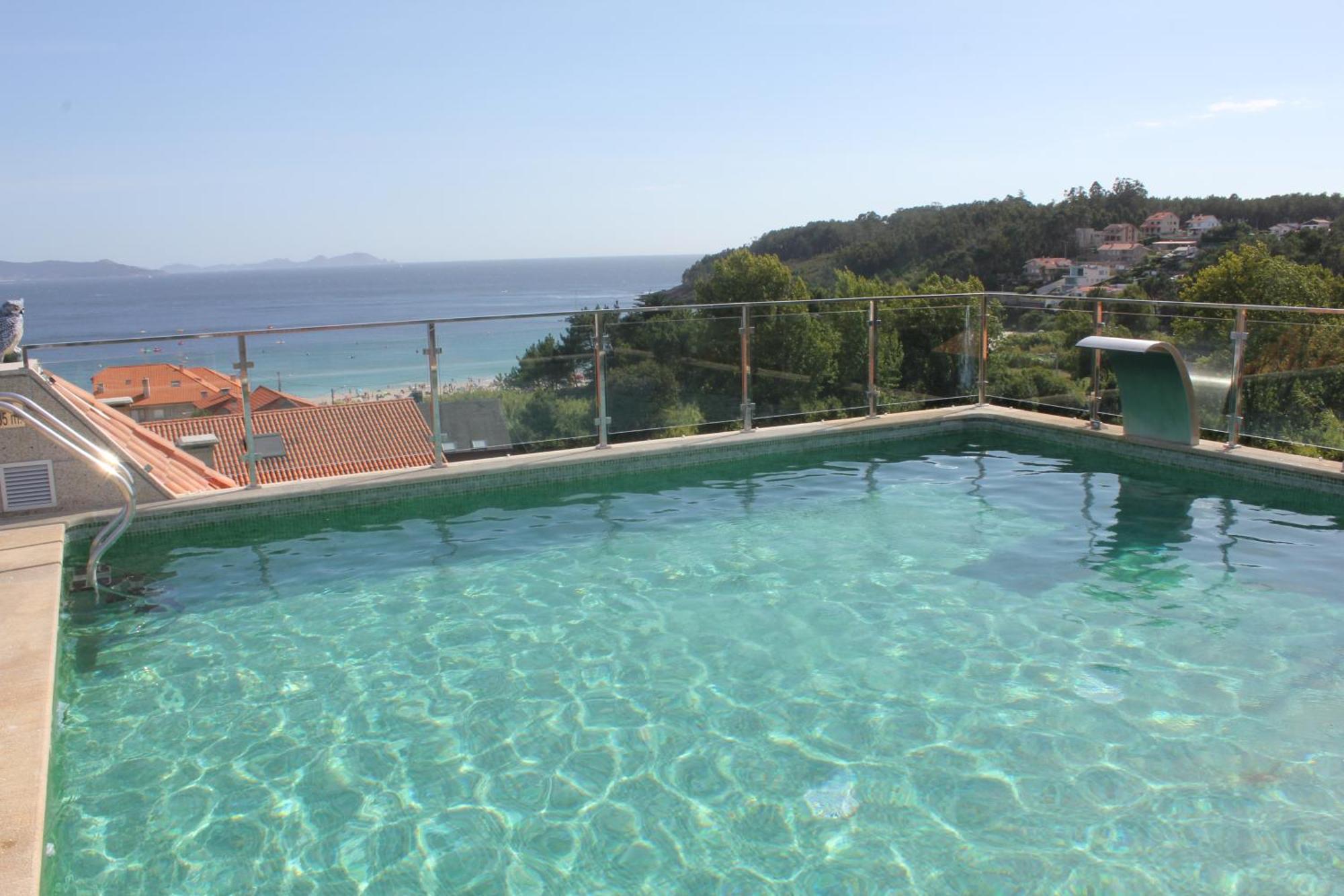 Royal Nayef Hotel Portonovo Kültér fotó